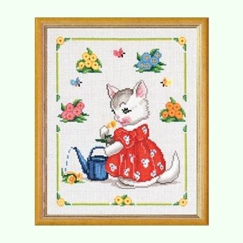 Кошечка-садовница